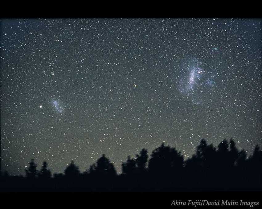 Small and Large Magellanic Clouds, Akira Fujii/Davidmalin.com