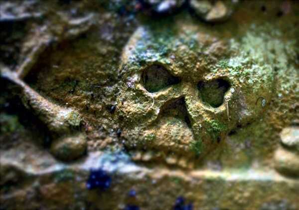 Butchers Grave detail