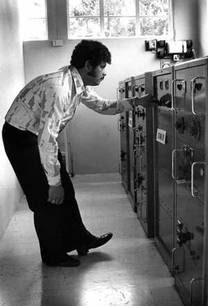 Tony Leo with the Mk214s, c.1980